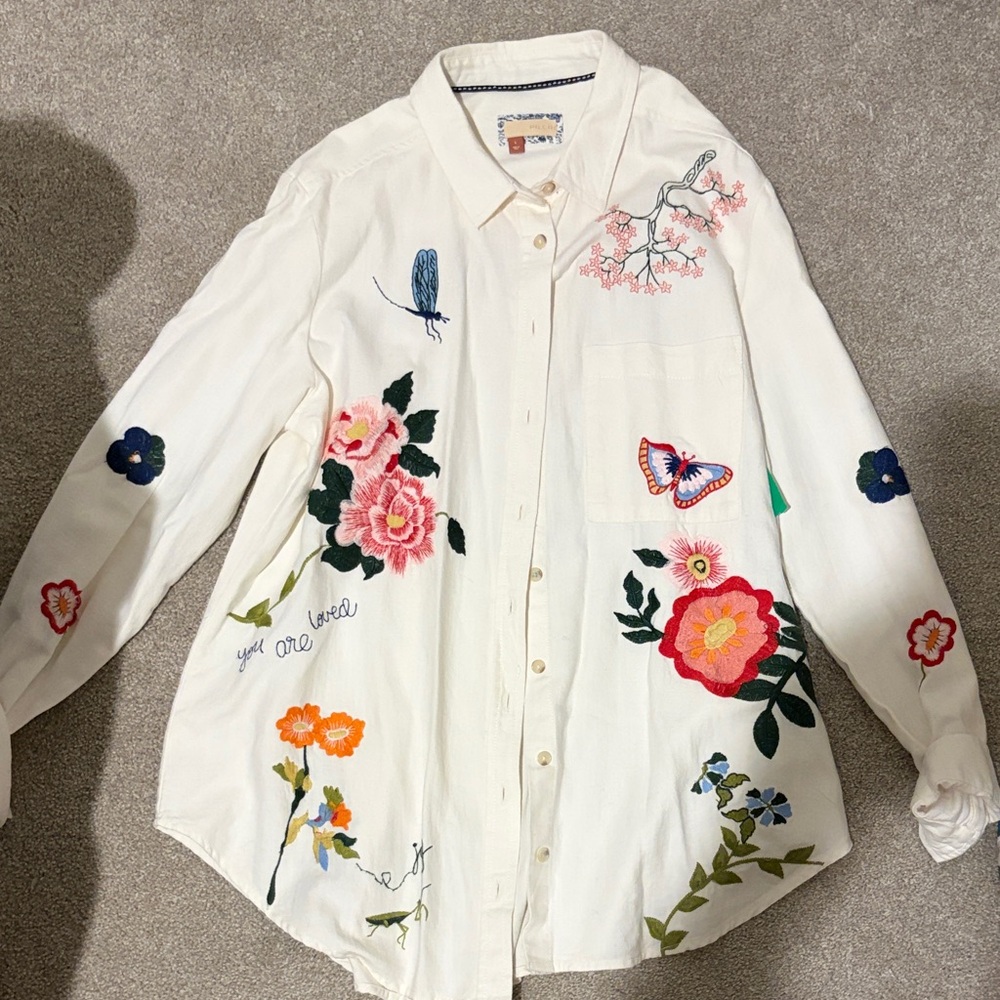 Pilcro Cream Button-Down Shirt with Multicolor Floral Embroidery